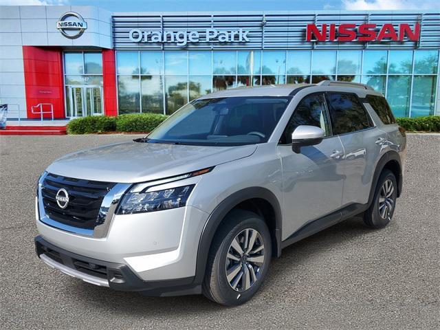 new 2025 Nissan Pathfinder car, priced at $34,670