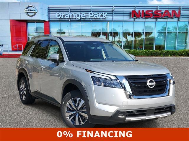 new 2025 Nissan Pathfinder car, priced at $34,670