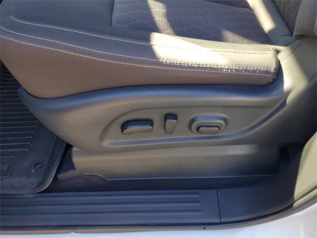 used 2024 Nissan Titan car, priced at $40,059