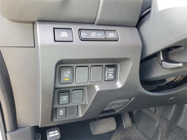 new 2025 Nissan Frontier car, priced at $35,894