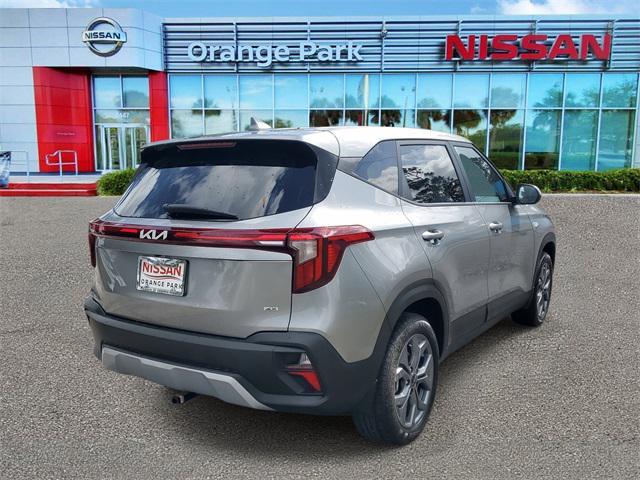 used 2024 Kia Seltos car, priced at $21,057