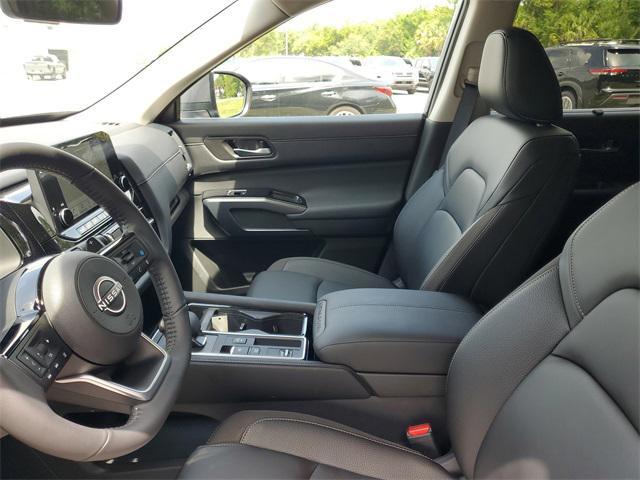 used 2025 Nissan Pathfinder car, priced at $42,658