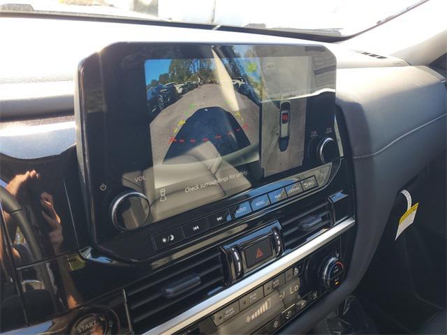 new 2025 Nissan Pathfinder car, priced at $34,185