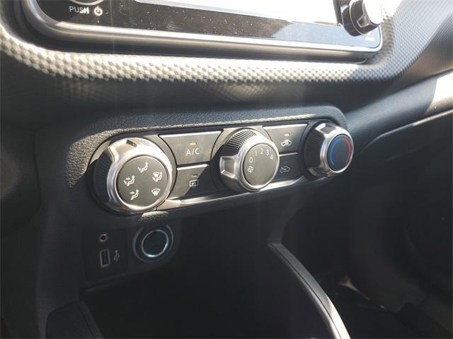 new 2025 Nissan Kicks car, priced at $22,181
