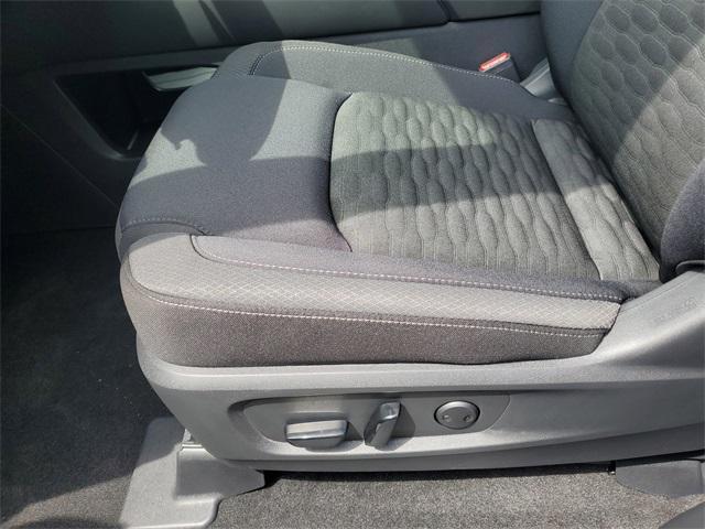new 2025 Nissan Pathfinder car, priced at $39,053