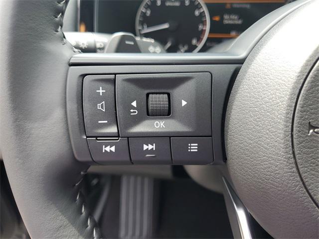 new 2025 Nissan Pathfinder car, priced at $39,053