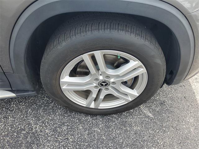 used 2022 Mercedes-Benz GLB 250 car, priced at $27,991