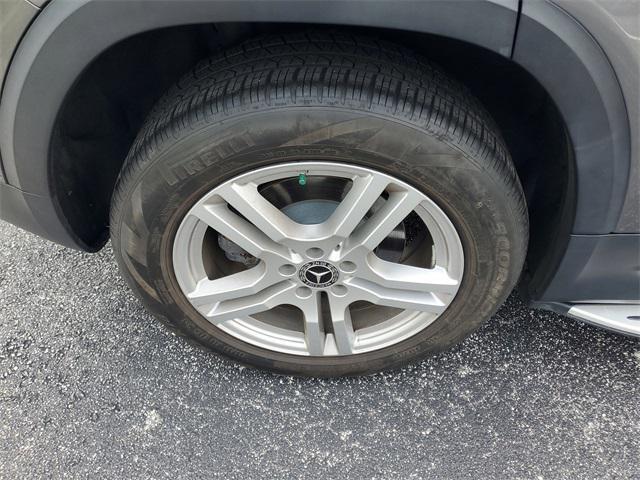 used 2022 Mercedes-Benz GLB 250 car, priced at $27,991