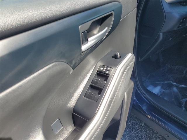 used 2023 Toyota Highlander car, priced at $33,775