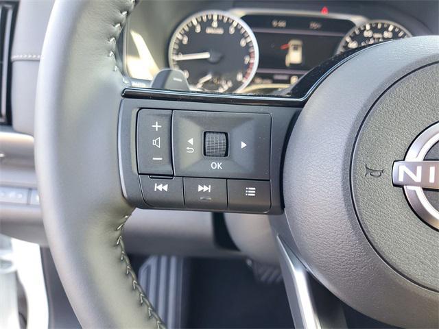 new 2025 Nissan Pathfinder car, priced at $36,280