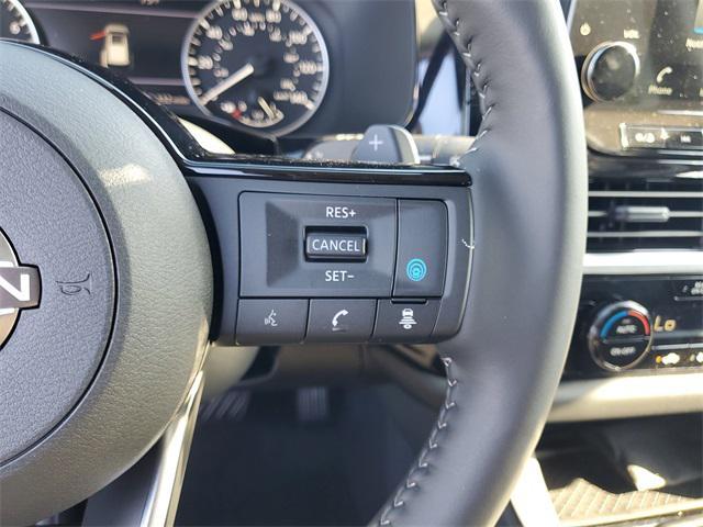new 2025 Nissan Pathfinder car, priced at $36,280