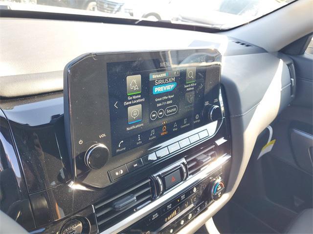 new 2025 Nissan Pathfinder car, priced at $36,280