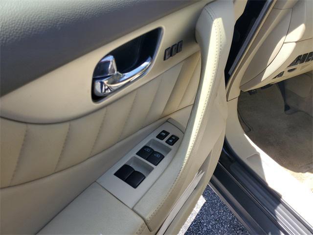 used 2011 INFINITI FX35 car, priced at $8,128
