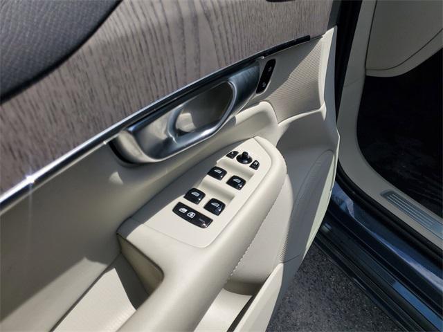 used 2024 Volvo XC90 car, priced at $45,427