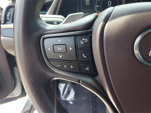 used 2020 Lexus ES 350 car, priced at $29,893