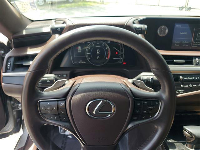 used 2020 Lexus ES 350 car, priced at $29,893