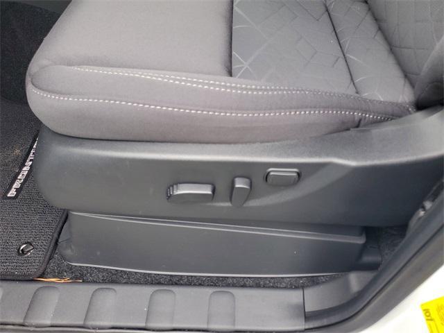 new 2025 Nissan Frontier car, priced at $35,683