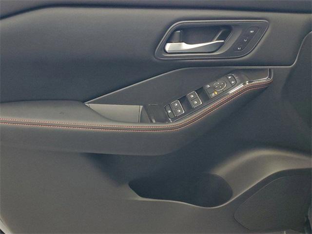 new 2025 Nissan Rogue car, priced at $33,792