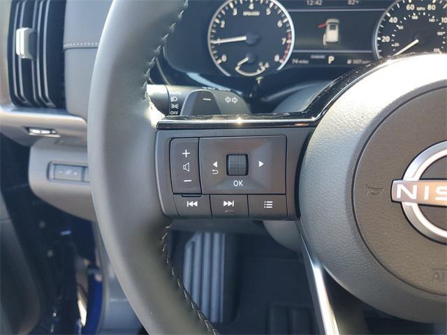 new 2025 Nissan Pathfinder car, priced at $34,185