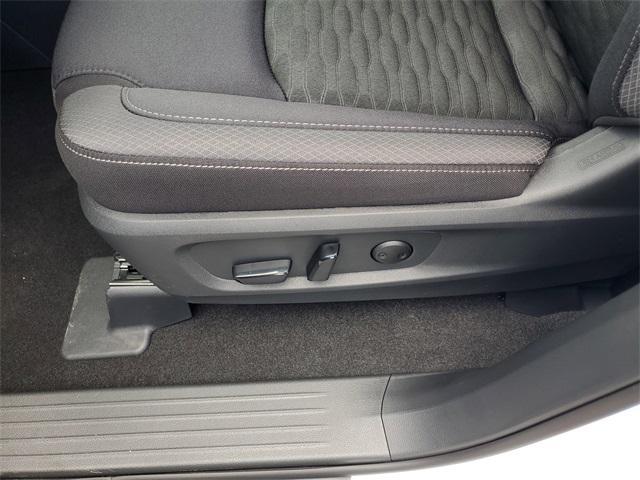 new 2025 Nissan Pathfinder car, priced at $35,294