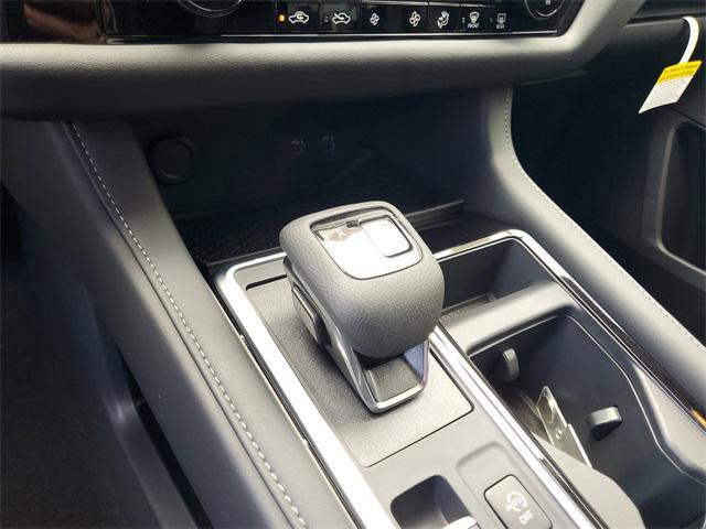 new 2025 Nissan Pathfinder car, priced at $35,294