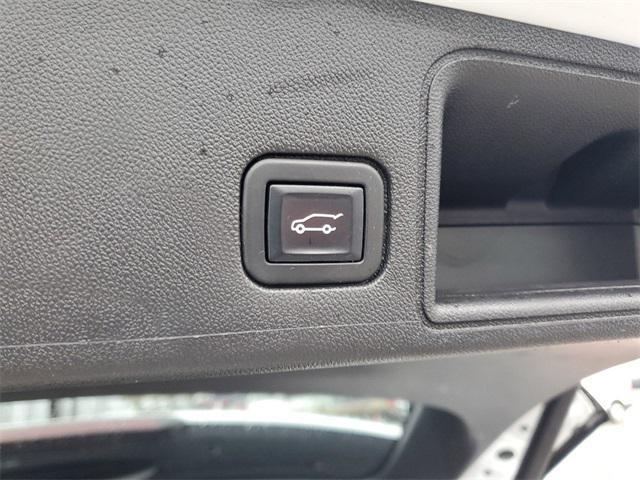 used 2022 GMC Terrain car, priced at $22,682
