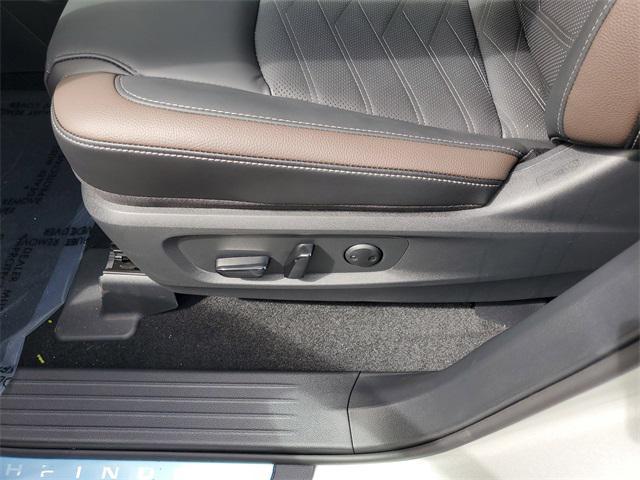 new 2025 Nissan Pathfinder car, priced at $42,488