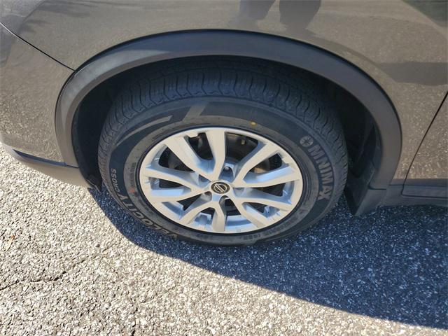 used 2019 Nissan Rogue car, priced at $12,430