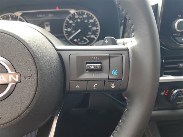 new 2025 Nissan Pathfinder car, priced at $33,541