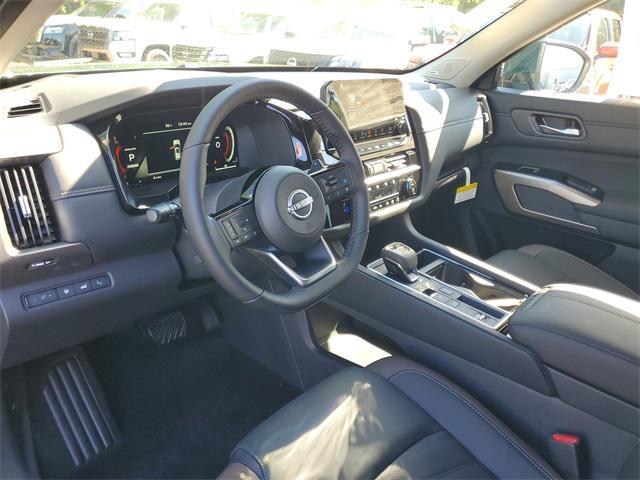 new 2025 Nissan Pathfinder car, priced at $43,767