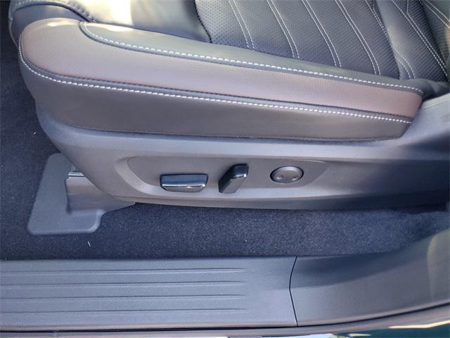 new 2025 Nissan Pathfinder car, priced at $43,767