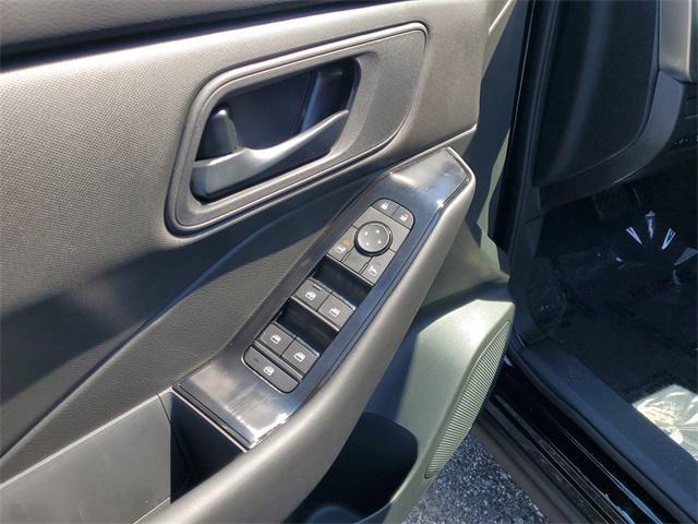 new 2026 Nissan Rogue car, priced at $25,960