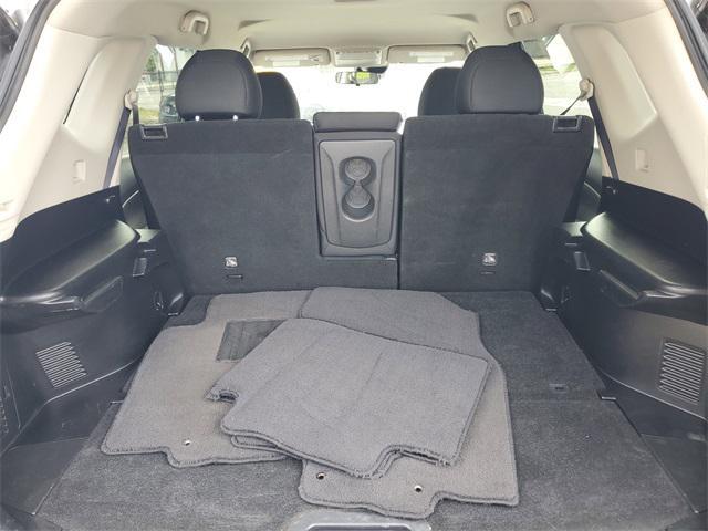 used 2019 Nissan Rogue car, priced at $13,514