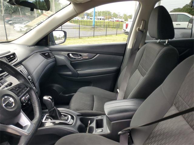 used 2019 Nissan Rogue car, priced at $13,514