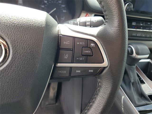 used 2024 Toyota Sienna car, priced at $39,505