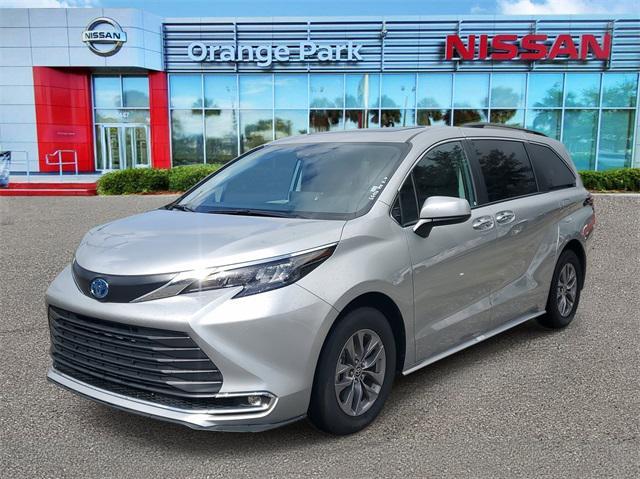 used 2024 Toyota Sienna car, priced at $39,505