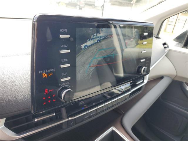 used 2024 Toyota Sienna car, priced at $39,505