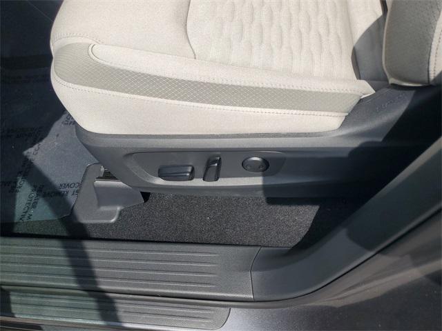 new 2025 Nissan Pathfinder car, priced at $39,633