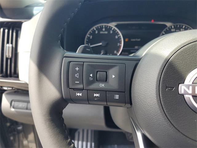 new 2025 Nissan Pathfinder car, priced at $39,633
