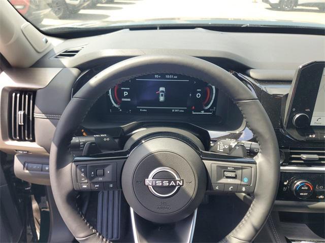new 2025 Nissan Pathfinder car, priced at $40,335