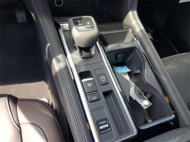 new 2025 Nissan Pathfinder car, priced at $40,335