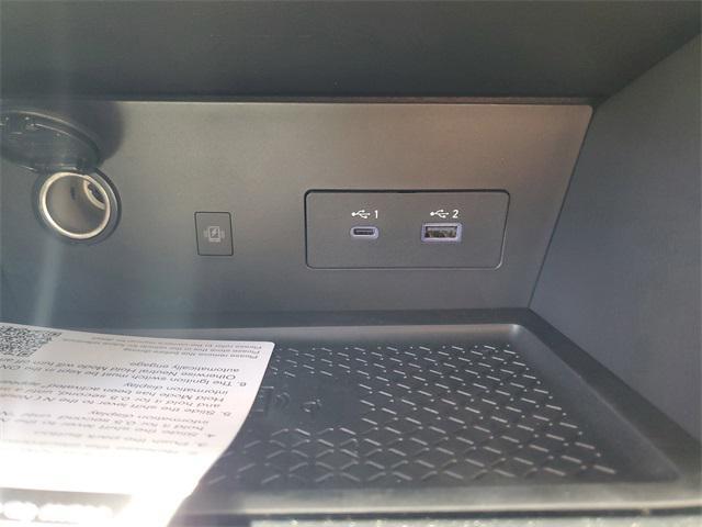 new 2025 Nissan Pathfinder car, priced at $40,335