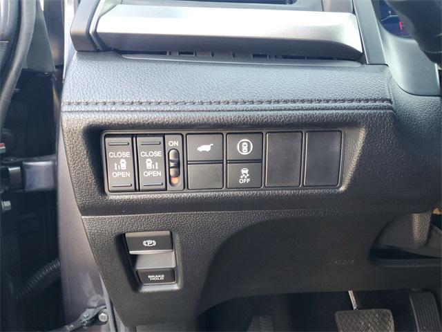 used 2024 Honda Odyssey car, priced at $33,272