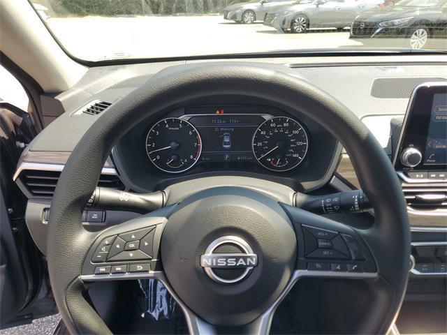 new 2025 Nissan Altima car, priced at $26,085