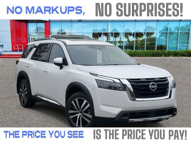 new 2025 Nissan Pathfinder car, priced at $45,421