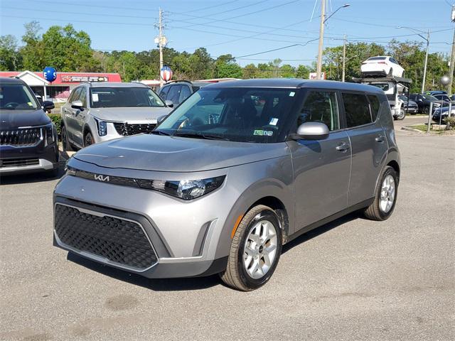 used 2023 Kia Soul car, priced at $18,938