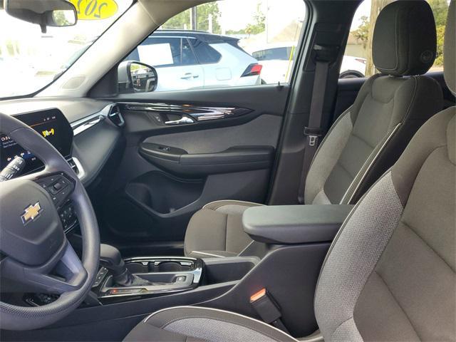 used 2024 Chevrolet TrailBlazer car, priced at $21,985