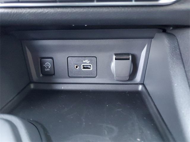 new 2025 Nissan Sentra car, priced at $21,253