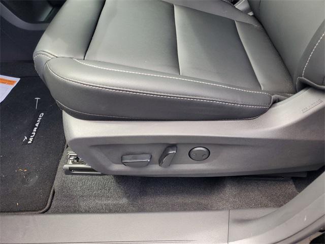 new 2025 Nissan Murano car, priced at $40,273