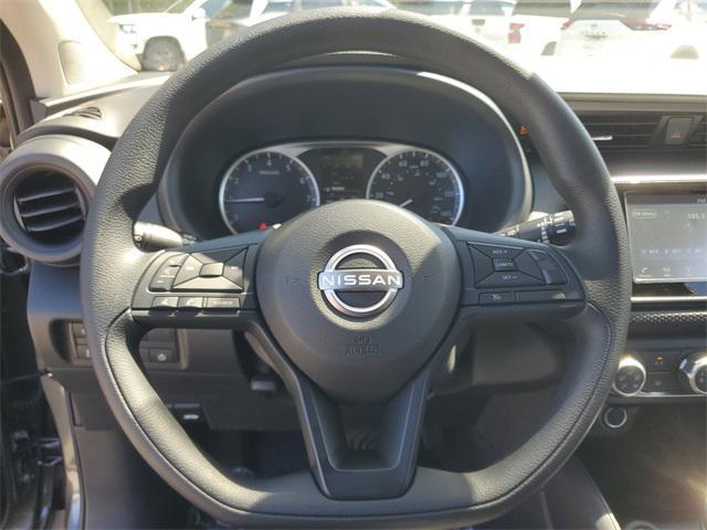 new 2025 Nissan Kicks car, priced at $22,171